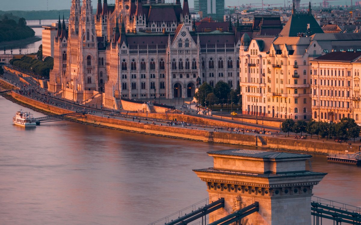 Budapest & Vienna travel companion